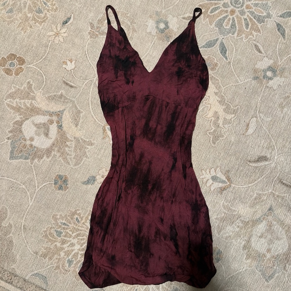Windsor Burgundy and Black Dress